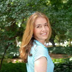 Gloria V. Casanas