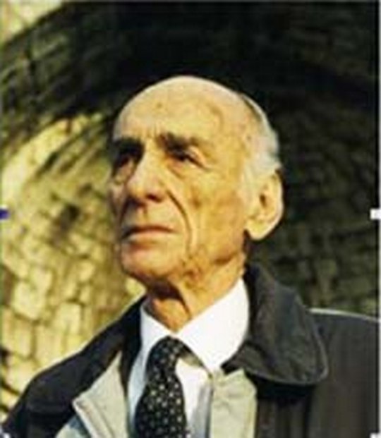 Faik Baysal