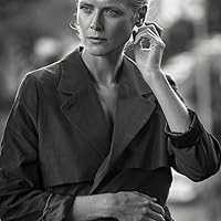 Synnøve Macody Lund