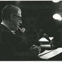 洋書 THAVIS IS HERE by Harry Homewood Thavis Is Here book by Harry Homewood