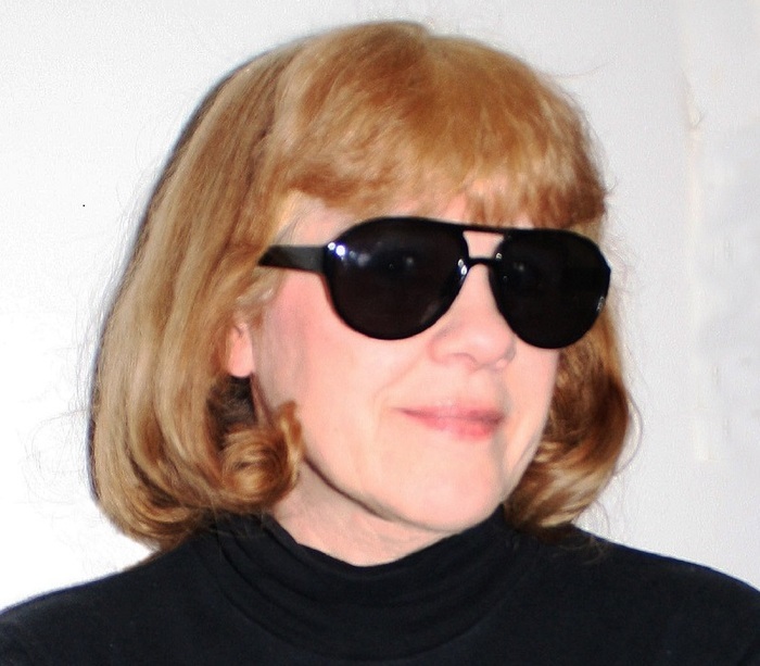 Lorna Barrett profile picture
