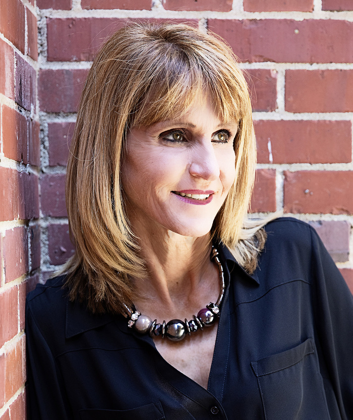 Julia Cook profile picture