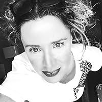 Lara Glenum