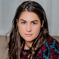 Azareen Van der Vliet Oloomi
