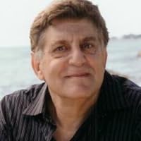 Michael           Palmer