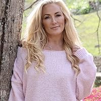 Nikki Lee Taylor