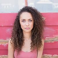 Annie  Carter
