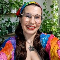 Heather   Holmes