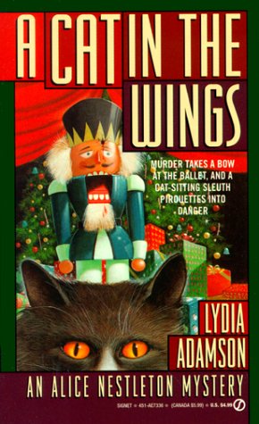 A Cat in the Wings (Alice Nestleton Mystery, Book 4)