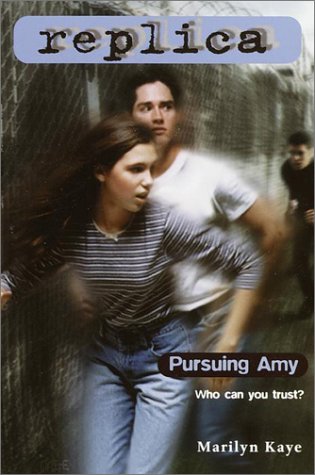 Pursuing Amy (Replica, #2)