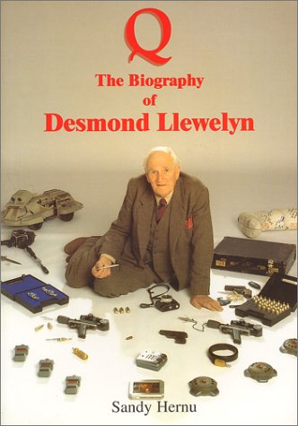 Q: The Biography of Desmond Llewelyn (Paperback)