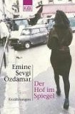 Der Hof im Spiegel. (Paperback)