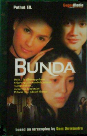 Bunda By Phutut Ea Uthe, salah satu dari sedikit penyanyi indonesia yg bisa bikin merinding :d, bawain lagu nya koes plus, diiringi orkestra erwin gutawa, enjoy kawan. bunda by phutut ea