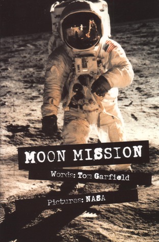 Moon Mission (Phonics Museum, Volume 27)