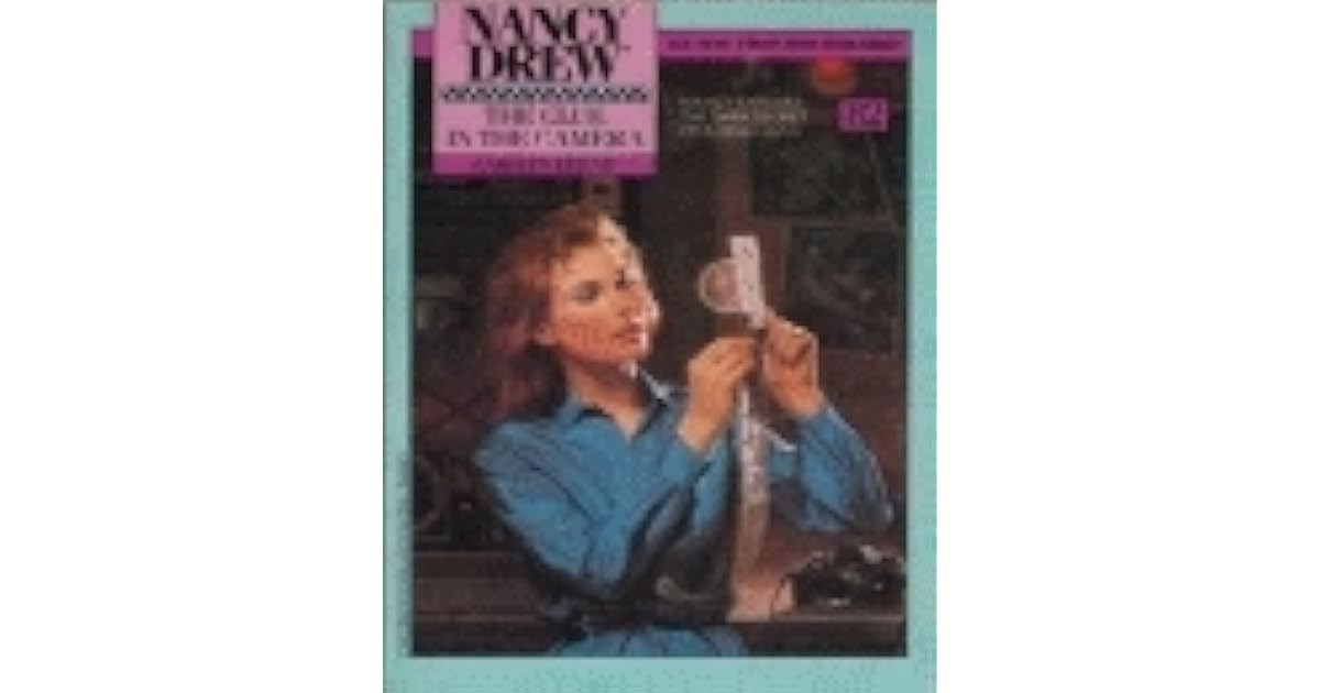 The Clue in the Camera (Nancy Drew, #82) by Carolyn Keene