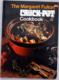 The Margaret Fulton crock-pot cookbook (Unknown Binding)