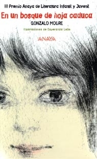 En un bosque de hoja caduca