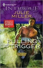 Pulling the Trigger (Kenner County Crime Unit #6)