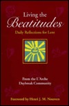 Living the Beatitudes: Daily Reflections for Lent (Paperback)