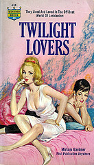 Twilight Lovers (Paperback)