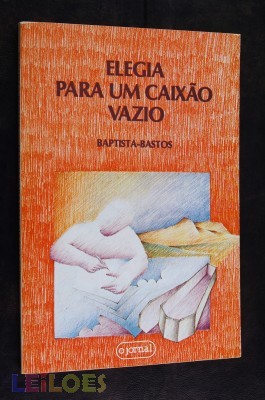 Elegia Para Um Caixão Vazio (Paperback)