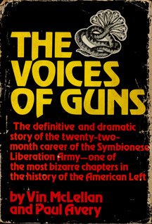 The Voices of Guns (Hardcover)