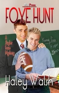 Foxe Hunt (Skyler Foxe Mystery, #2)