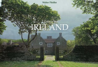 Living In Ireland (Hardcover)
