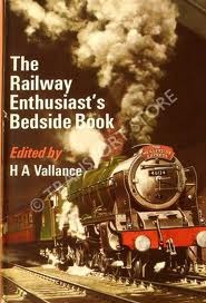 The Railway Enthusiast's Bedside Book (Hardcover)