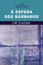 À Espera dos Bárbaros
