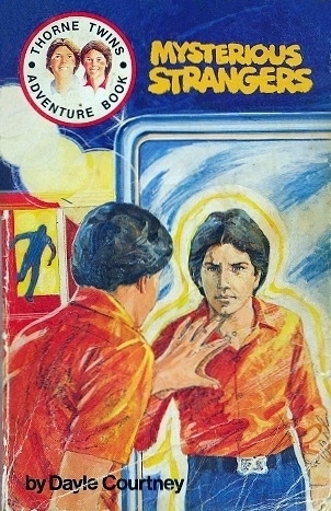 Mysterious Strangers (Thorne Twins Adventure #8)