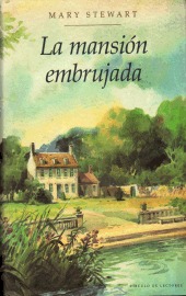 Portada de La mansión embrujada, de Mary Stewart