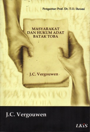 Masyarakat dan Hukum Adat Batak Toba (Paperback)