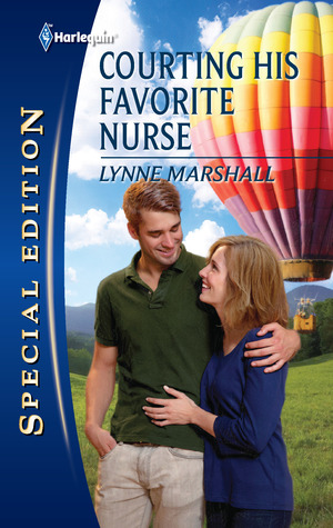 Courting His Favorite Nurse (Mass Market Paperback)