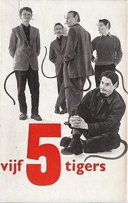 Vijf 5tigers: Een bloemlezing uit het werk van Remco Campert, Jan Elburg, Gerrit Kouwenaar, Lucebert, Bert Schierbeek. Met een inleiding van Gerrit Kouwenaar. (Paperback)