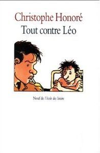 Tout contre Léo