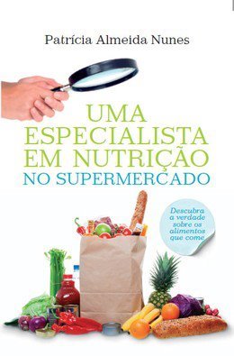 Uma especialista em nutrição no supermercado