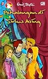 Petualangan di Sirkus Asing by Enid Blyton