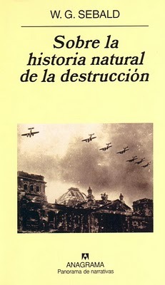 Portada de Sobre la historia natural de la destrucción, de W.G. Sebald