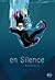 En silence