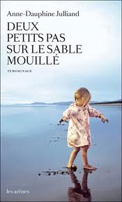 Deux petits pas sur le sable mouillé (Paperback)