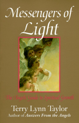 Messengers of Light: The Angels' Guide to Spiritual Growth (Paperback)