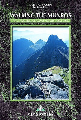 Walking the Munros Northern Highlands and the Cairngorms (Paperback)