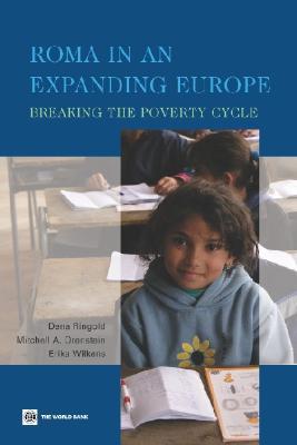 Roma in an Expanding Europe: Breaking the Poverty Cycle (Paperback)