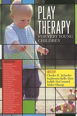Play Therapy for Very Young Children (Paperback)
