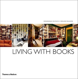 Living with Books (Hardcover)