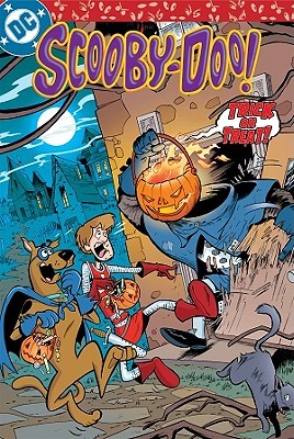 Scooby-doo in Trick or Treat! (Scooby-doo Graphic Novels)