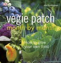 Vegie Patch Month by Month (Hardcover)