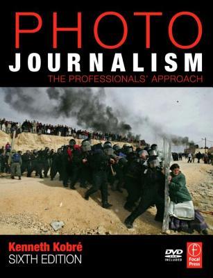 Photojournalism: The Professionals' Approach (Paperback)