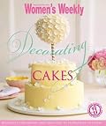 Decorating Cakes